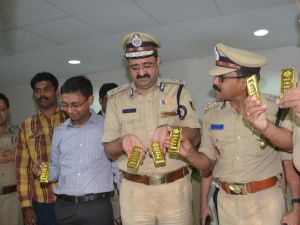 Rs 16.5 crore worth gold haul at Kempegowda airport